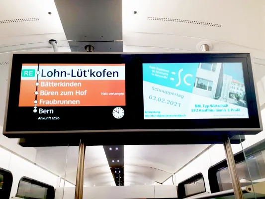 Bild: 4-fach Monitorhalterung für Stangenbefestigung in Refit-Projekten