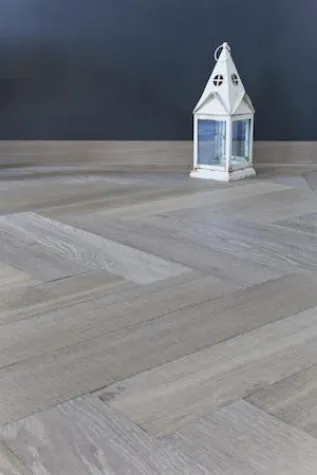 Nur schweben ist schöner… Bild: Nur schweben ist schöner…