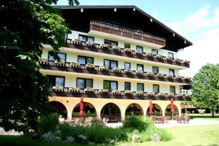 Bild: Gastliche Vielfalt im Tal der Tiroler Ache