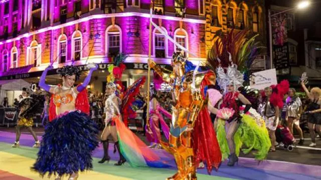 Bild: Mardi Gras am Mississippi und Down Under