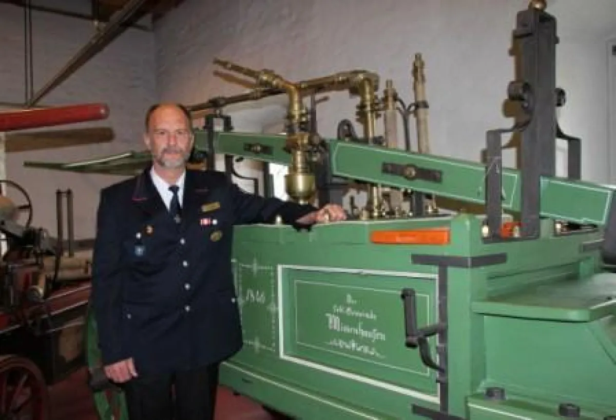 Timo Keirath ist seit 2013 Gesamtkommandant der Salemer Feuerwehr.