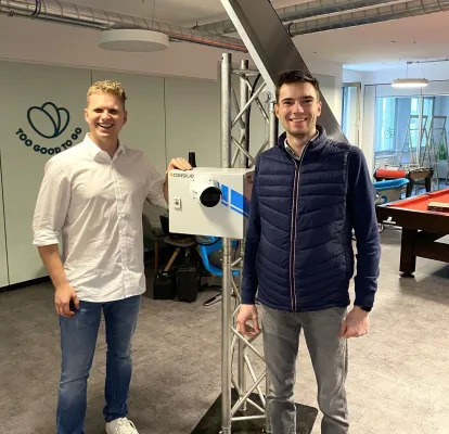 Bild: Josef Winter und Lukas Bliem von TLX Systems und Baustellen-Ueberwachung.at