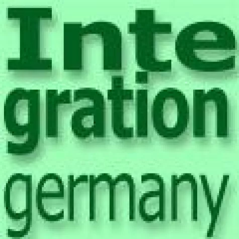 Bild: Neuer Report: Ausbildung und Weiterbildung für die Integration von Migranten und Migrantinnen