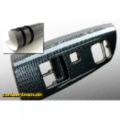 Weg mit dem Wurzelholz - Auto-Cockpits wie im Formel-Sport Bild: Weg mit dem Wurzelholz - Auto-Cockpits wie im Formel-Sport