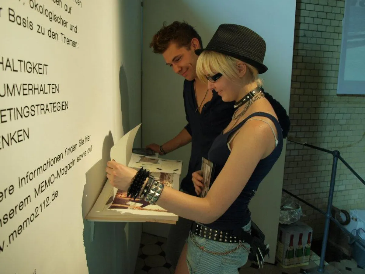 MEMO21|12: Medialab der MD.H Berlin auf der Ethical Fashion Show Berlin 2012