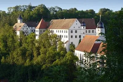 Bild: Exzellente Tagungshotels: Schloss Haigerloch gewinnt „Hotel-Champions-League“ 2014