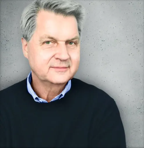Bild: Michael Wölfle steigt als aktiver Berater in die MenschDanke GmbH ein