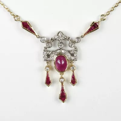 Das Goettgen Schmuck-Forum feiert 1. Geburtstag und tut Gutes. Mitfeiern und gewinnen Bild: Das Goettgen Schmuck-Forum feiert 1. Geburtstag und tut Gutes. Mitfeiern und gewinnen