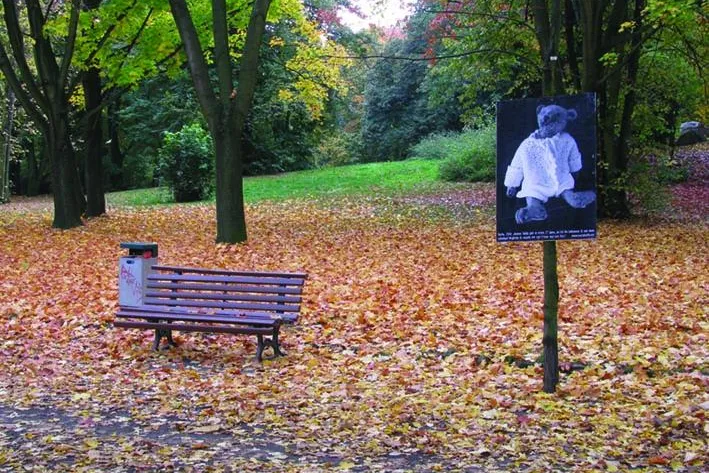 Bild: Biografische Plakate im Brunnenviertel