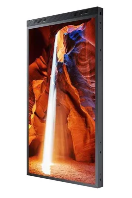 Bild: Erhöhte Aufmerksamkeit im Retail-Bereich: Doppelseitige Schaufensterdisplays von Samsung bei Kern & Stelly