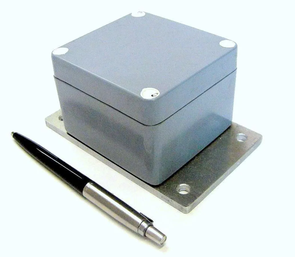 Überwachungssstem TrackCube meldet Bewegung per SMS