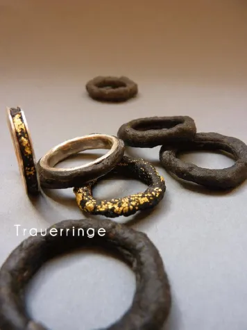 Bild: Neuartiger Trauerschmuck von memento vivere