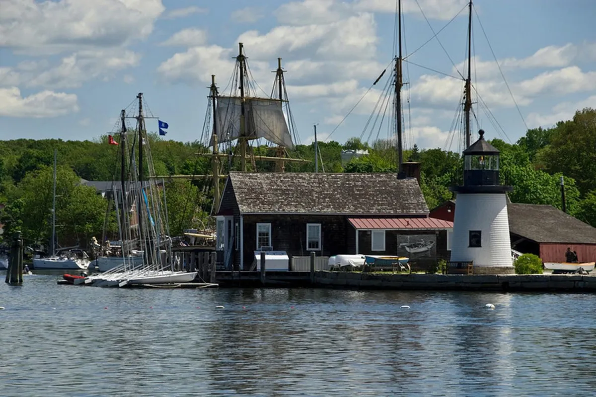Die Waterfront im Mystic Seaport (c) Mystic Seaport
