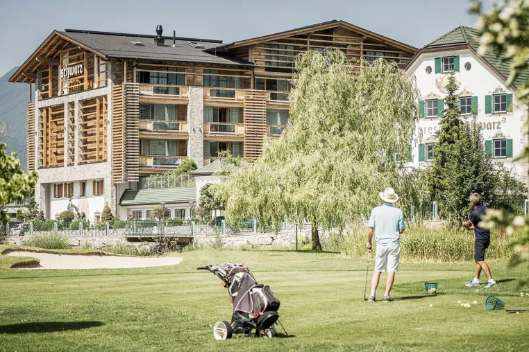 Bild: Die neue Webseite golfen.reisen bietet exklusive Luxus-Golfreisen