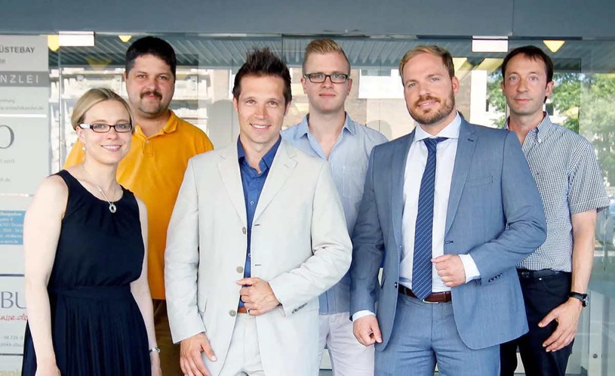 V.l.n.r.: Annegret Angerhausen Reuter (Leitung Kommunikation, GFW Duisburg), Achim Pelzer (Leiter Ab