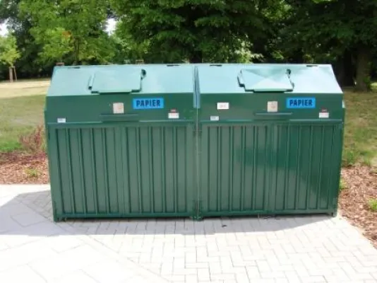 Bild: Müllplätze "einzäunen" - ohne Zaun