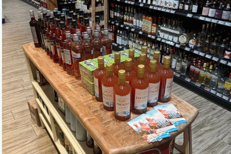 Bild: FRENZEL Grapefruit jetzt neu bei EDEKA Meyer in Rosengarten-Nenndorf erhältlich