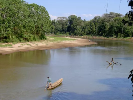 Der Indianerstamm der Yuracaré und der Ökotourismus Bild: Der Indianerstamm der Yuracaré und der Ökotourismus