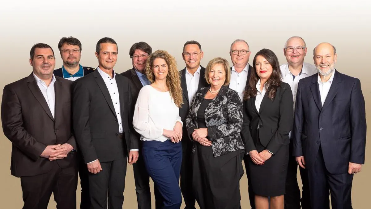 Einige der Dozenten der Unternehmerschule