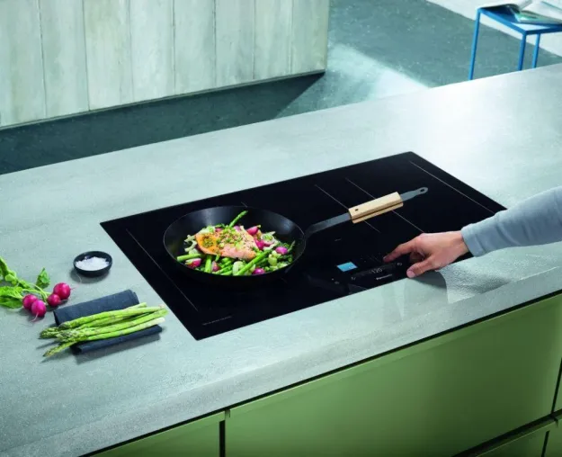 Bild: Panasonic präsentiert Premium-Einbaugeräte auf der Area 30