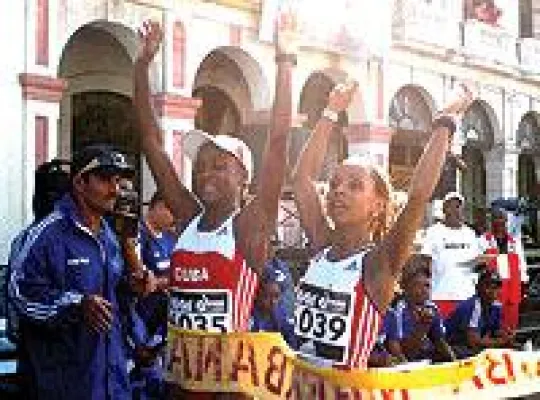 Bild: soliarenas.de - Marathon MARABANA in Havanna