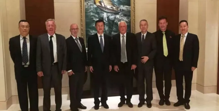 Qingdao: Strategiegespräch 3000 mit der Stadtregierung Bild: Qingdao: Strategiegespräch 3000 mit der Stadtregierung