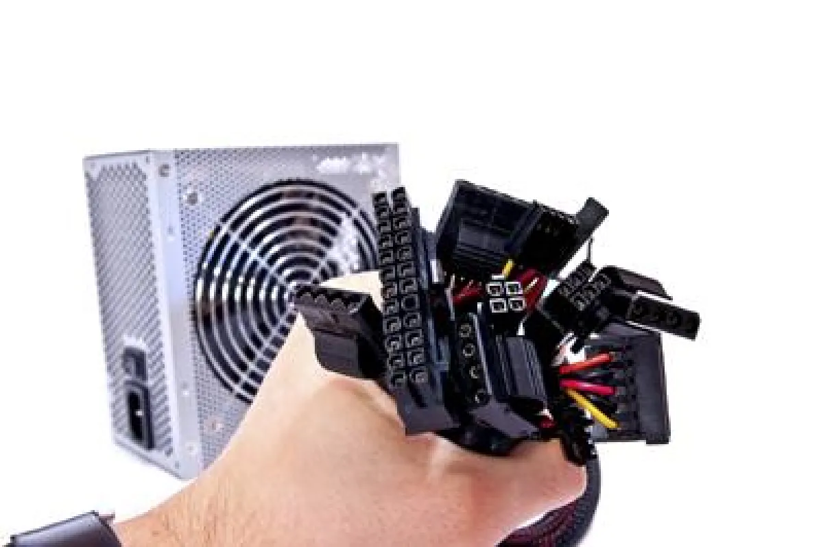 Die Valox*-ENH-Kunststoffe von SABIC Innovative Plastics können für elektrische Ausrüstungen wie zum Beispiel Steckverbinder und K