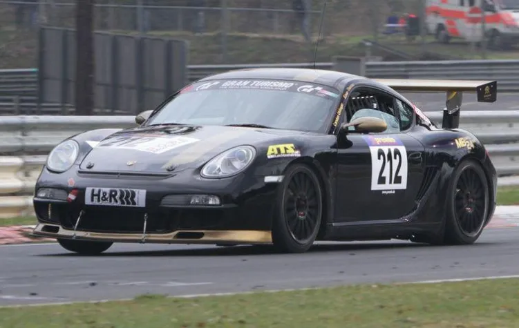 Bild: RPR Group Porsche Cayman S goes 24h-Rennen Nürburgring