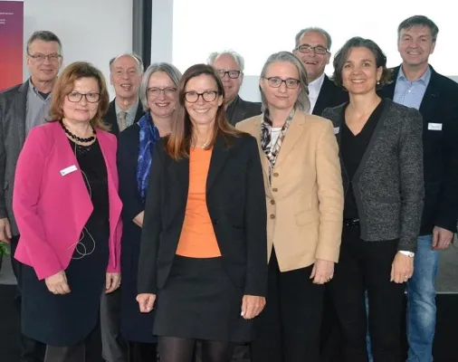 Bild: Führung & Coaching 2018: HdWM mit erfolgreichem Fachkongress SELBSTFÜRSORGE IN DER DIGITALEN ARBEITSWELT