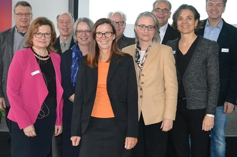Bild: Führung & Coaching 2018: HdWM mit erfolgreichem Fachkongress SELBSTFÜRSORGE IN DER DIGITALEN ARBEITSWELT