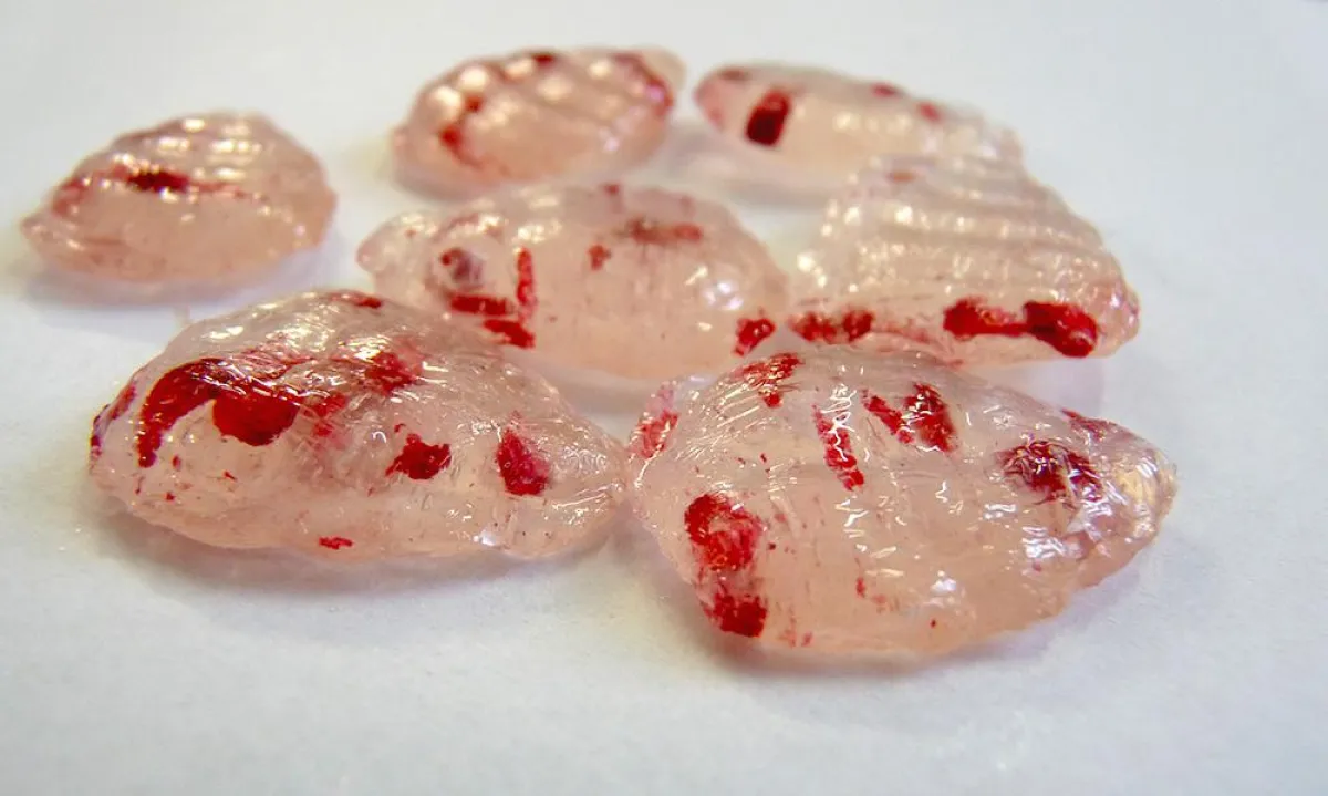 Die neuen Inclusions Himbeere Bonbons von Edel