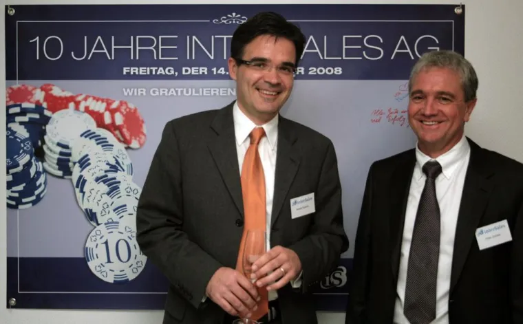 interSales AG feiert zehnjähriges Firmenbestehen - Kölner Softwarehaus blickt auf erfolgreiche Dekade zurück Bild: interSales AG feiert zehnjähriges Firmenbestehen - Kölner Softwarehaus blickt auf erfolgreiche Dekade zurück