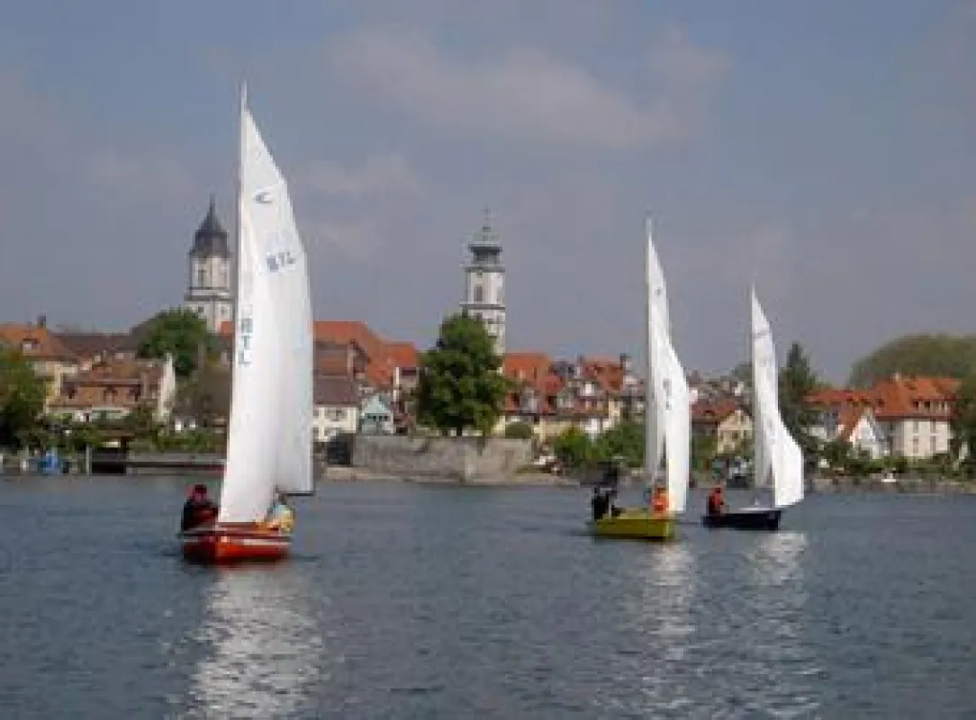 Bodensee: Feriensegeln auf der Insel