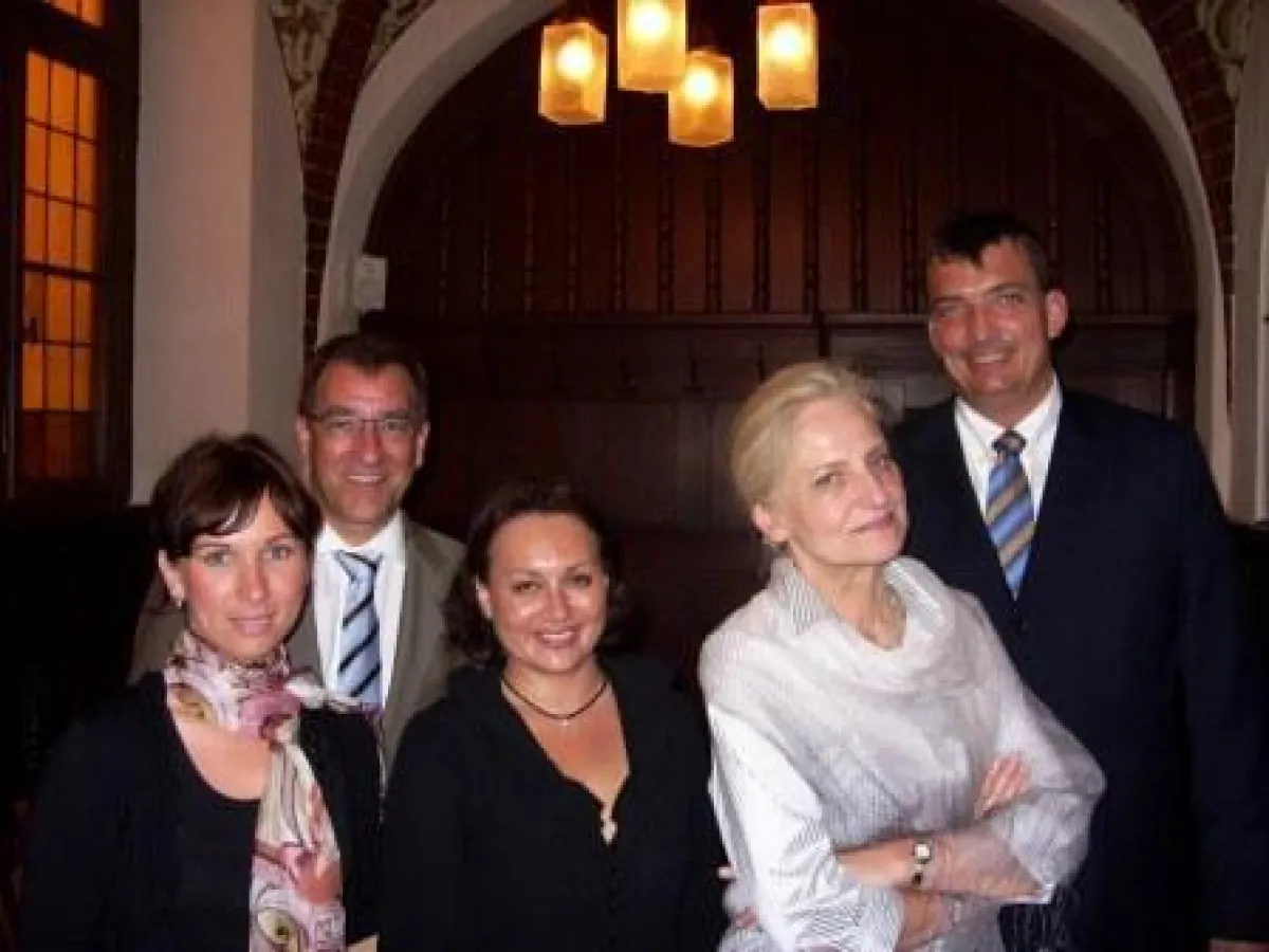 Diplom-Kauffrau Kirsten Pfeiffer, Anne Duhamel-Hübner, Bernhard Rothenberger, Pächter Auerbachs Keller Leipzig, Geschäftsführerin Historia Travel, Florence Zuber, UBI-France, und Kai-Uwe Döhler, Gesch