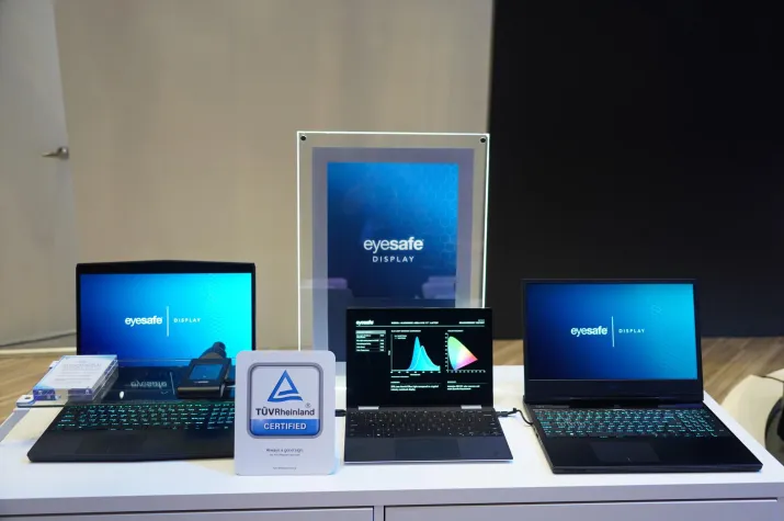 Bild: TÜV Rheinland zertifiziert Dell-Notebooks mit Eyesafe-Display