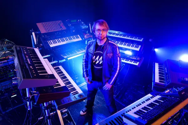 Bild: Synthesizer-Star KEBU gibt Zusatzkonzert beim TASTENFESTIVAL in Herdecke
