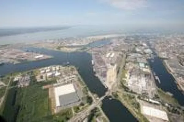 Frankreich öffnet seine Seehäfen für ausländische Betreiber Bild: Frankreich öffnet seine Seehäfen für ausländische Betreiber