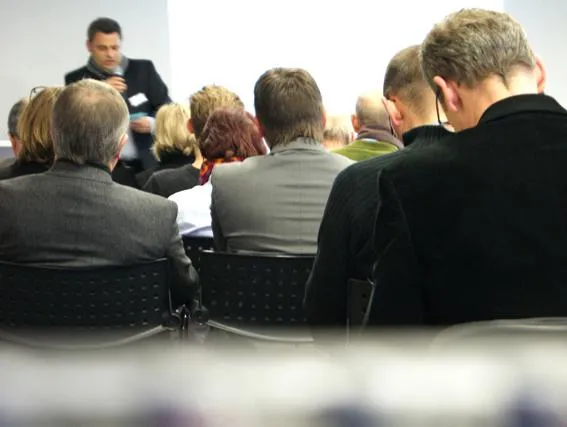 Bild: Siebte Experten-Runde bei Koschany + Zimmer Architekten KZA zum Thema „Urbanes Wohnen“