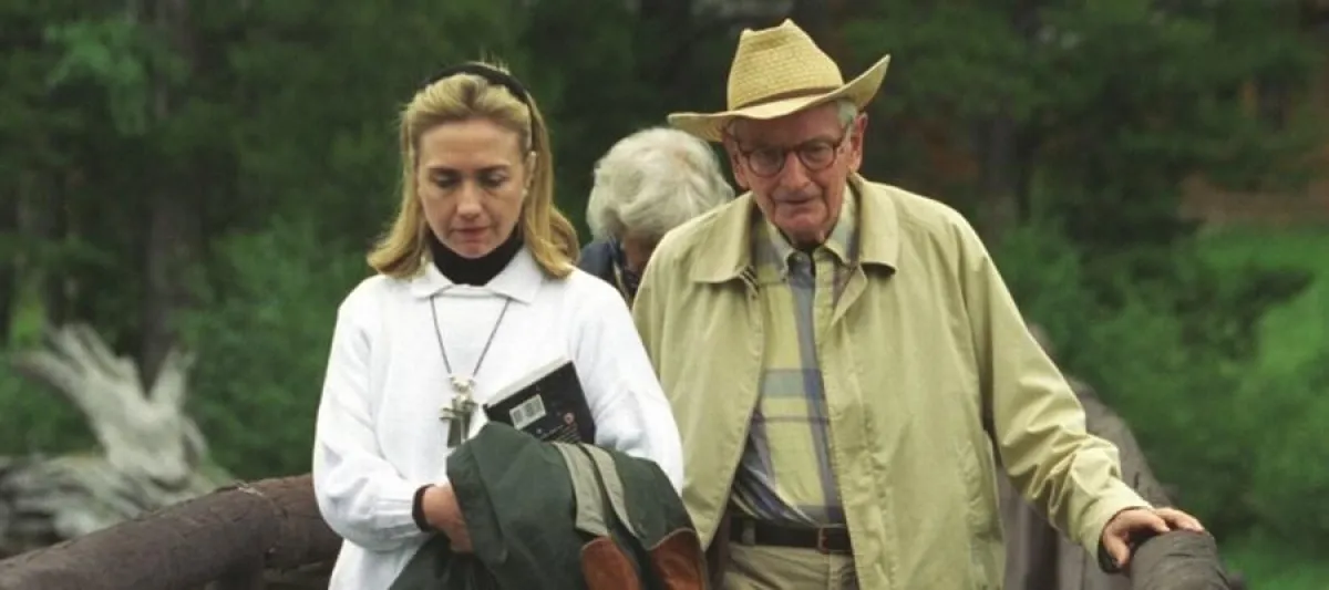 Hilary Clton und Laurance Rockefeller