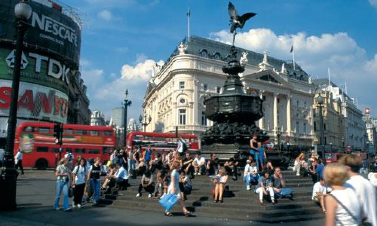 Im Herzen Londons - Piccadilly Circus