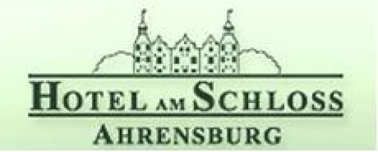 Hotel am Schloss steht Kopf Bild: Hotel am Schloss steht Kopf