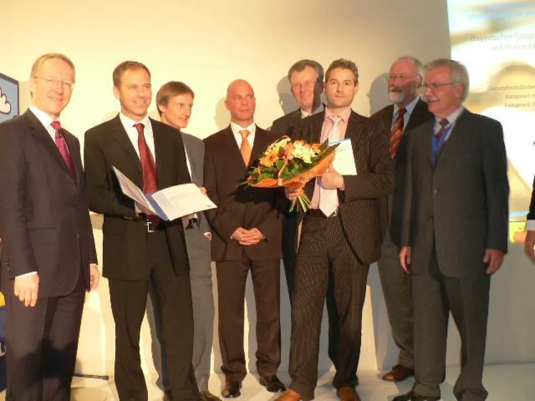 Preisverleihung in Erlangen mit dem Bayrischen Gesundheitsminister Dr. Werner Schnappauf.