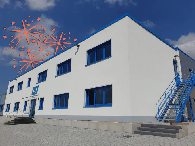 Bild: Feierliche Einweihung des neuen Firmengebäudes der LLT Applikation GmbH