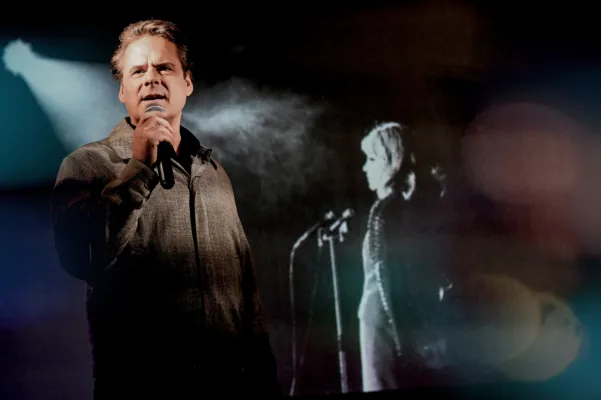 Bild: „Die KNEF Story“ – Ein multimediales Chanson-Erlebnis  in einzigartiger Kirchenatmosphäre