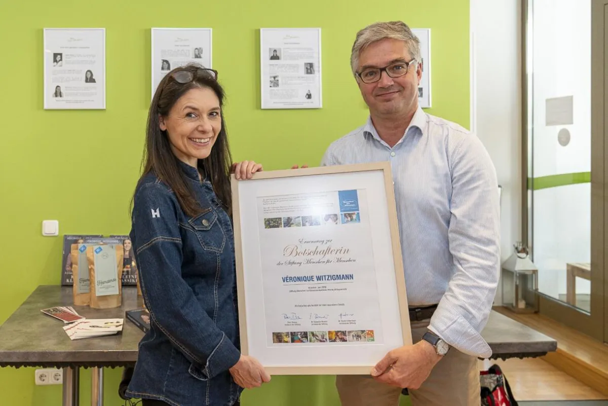 Véronique Witzigmann und Menschen-für-Menschen-Vorstand Dr. Sebastian Brandis