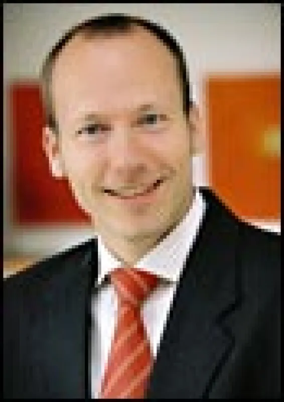 Dr. Lutz Kleinschmidt gehört als Plastisch-Ästhetischer Chirurg zum www.bildschoen-Expertenteam