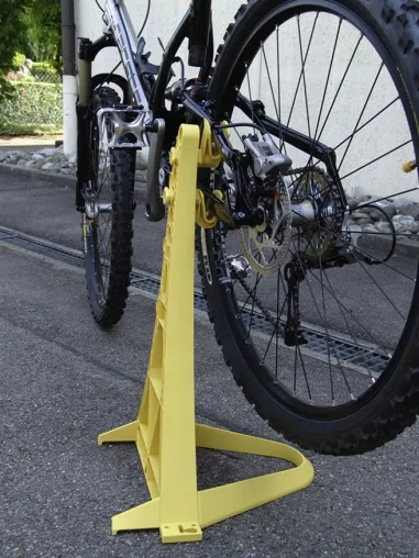 Bild: Multifunktionales Fahrradträgersystem: Auch ein Fahrrad braucht mal Urlaub...