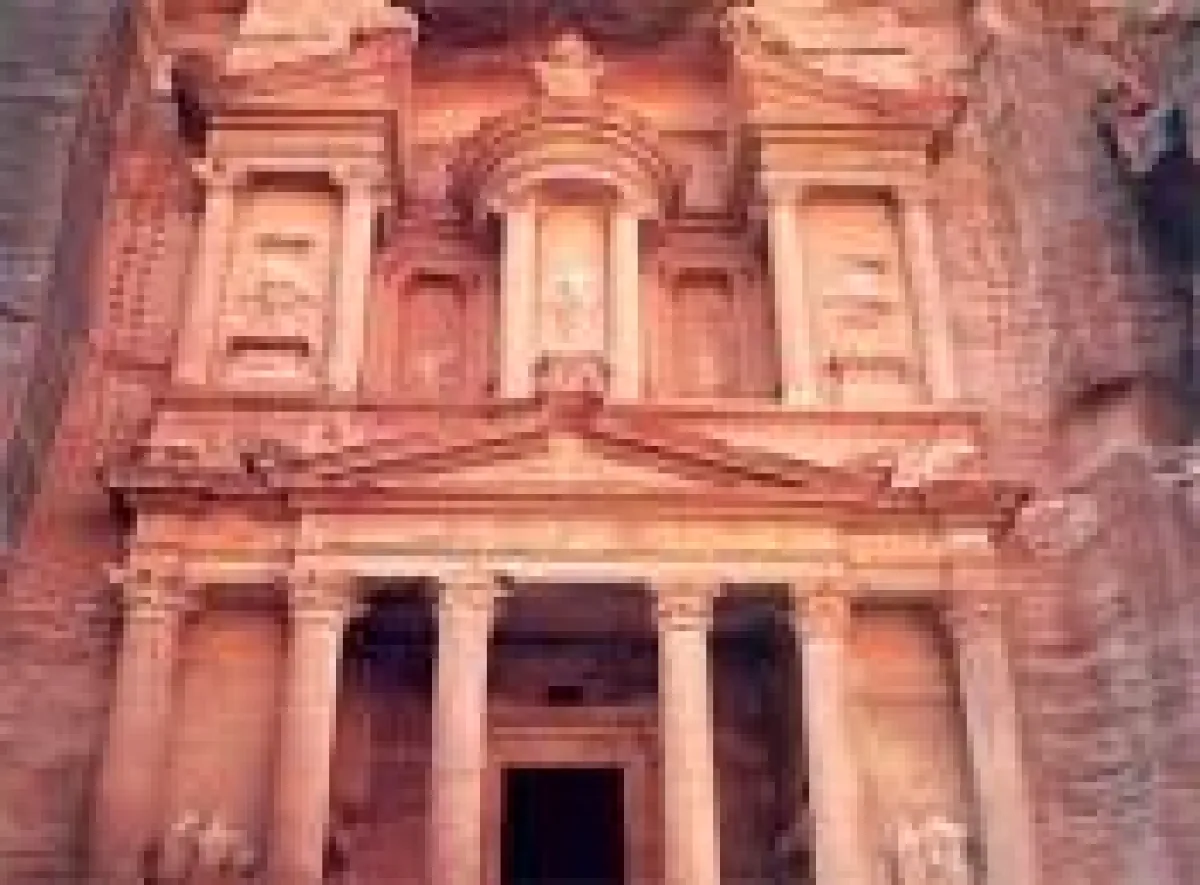 Rundreisen durch Jordanien im neuen Studienreisen-Programm 2007 von flugfieber.com