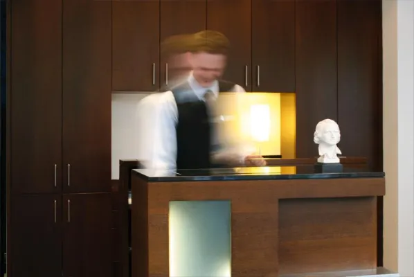 Beliebt für Städtereisen: Hotel Schiller5 in München erhält erneut den begehrten HolidayCheck Award Bild: Beliebt für Städtereisen: Hotel Schiller5 in München erhält erneut den begehrten HolidayCheck Award