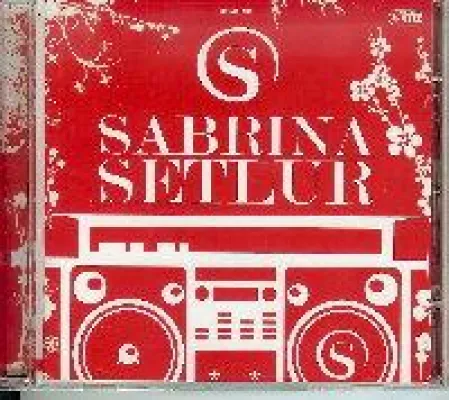 Bild: Starlightsound2004/Newcomerradio präsentieren Sabrina Setlur und Glashaus